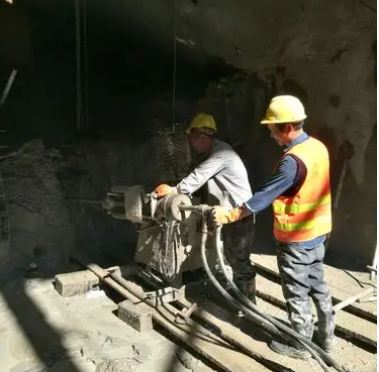 武宣水下抗分散灌浆料特点 水下不分散注浆料介绍